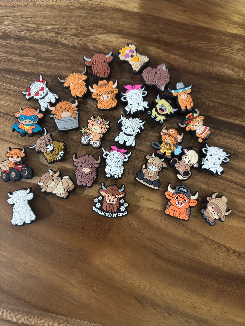 27 Cute Assorted Highland Cow Shoe (crocs) Charms - Multicolor